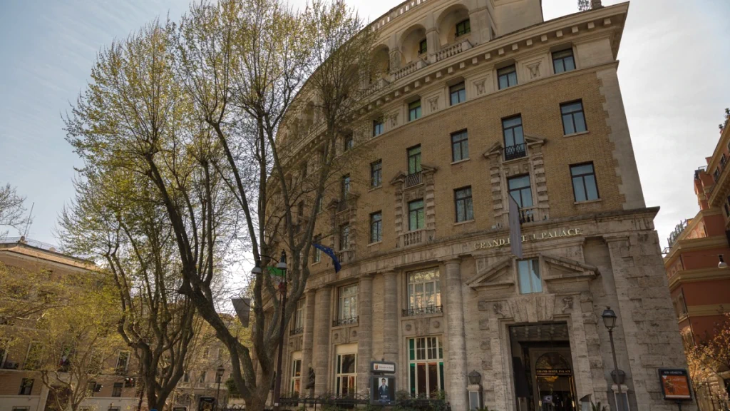 الفندق جراند بالاس روما - روما